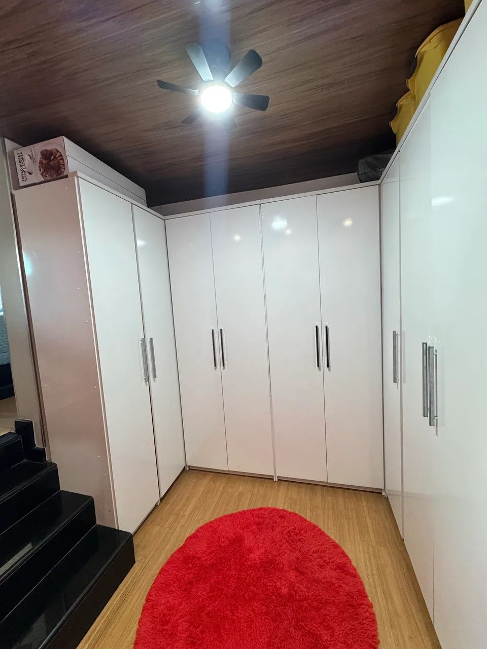 Guarda roupas Closet 9 portas