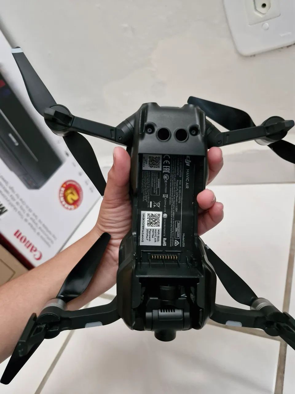 Drone mavic air 1 perfeito estado com 2 baterias e todos os acessórios disponíveis - Foto 5