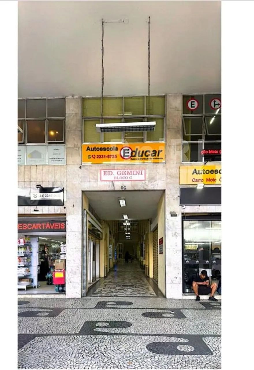 KITNET NO CENTRO - PETROPOLIS - RJ