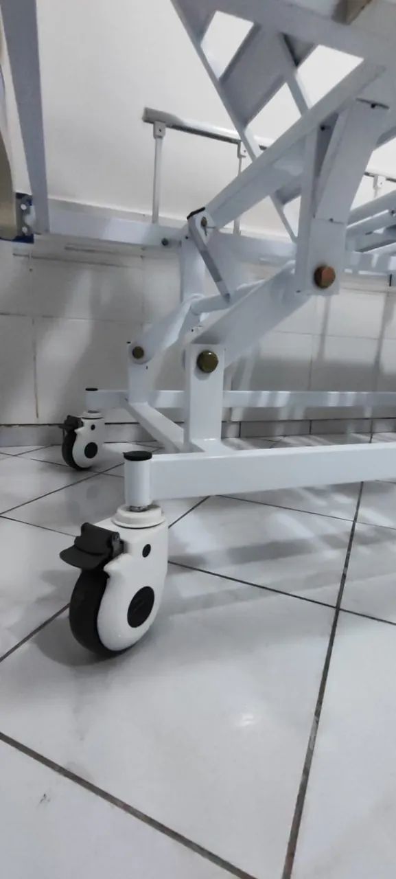 Cama hospitalar com colchão incluso - Foto 6
