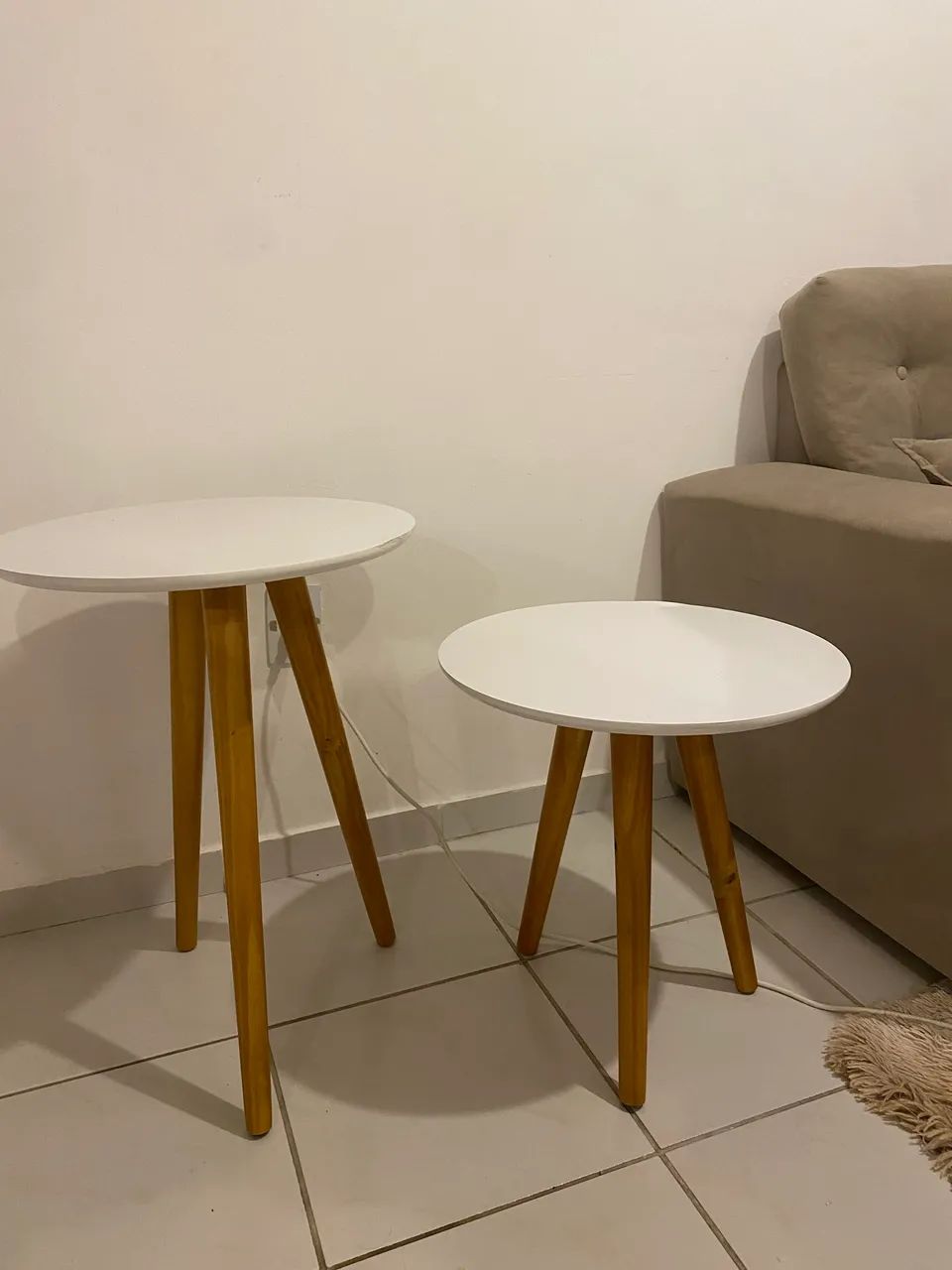 Conjunto Mesa Lateral e Mesa de apoio - Foto 3