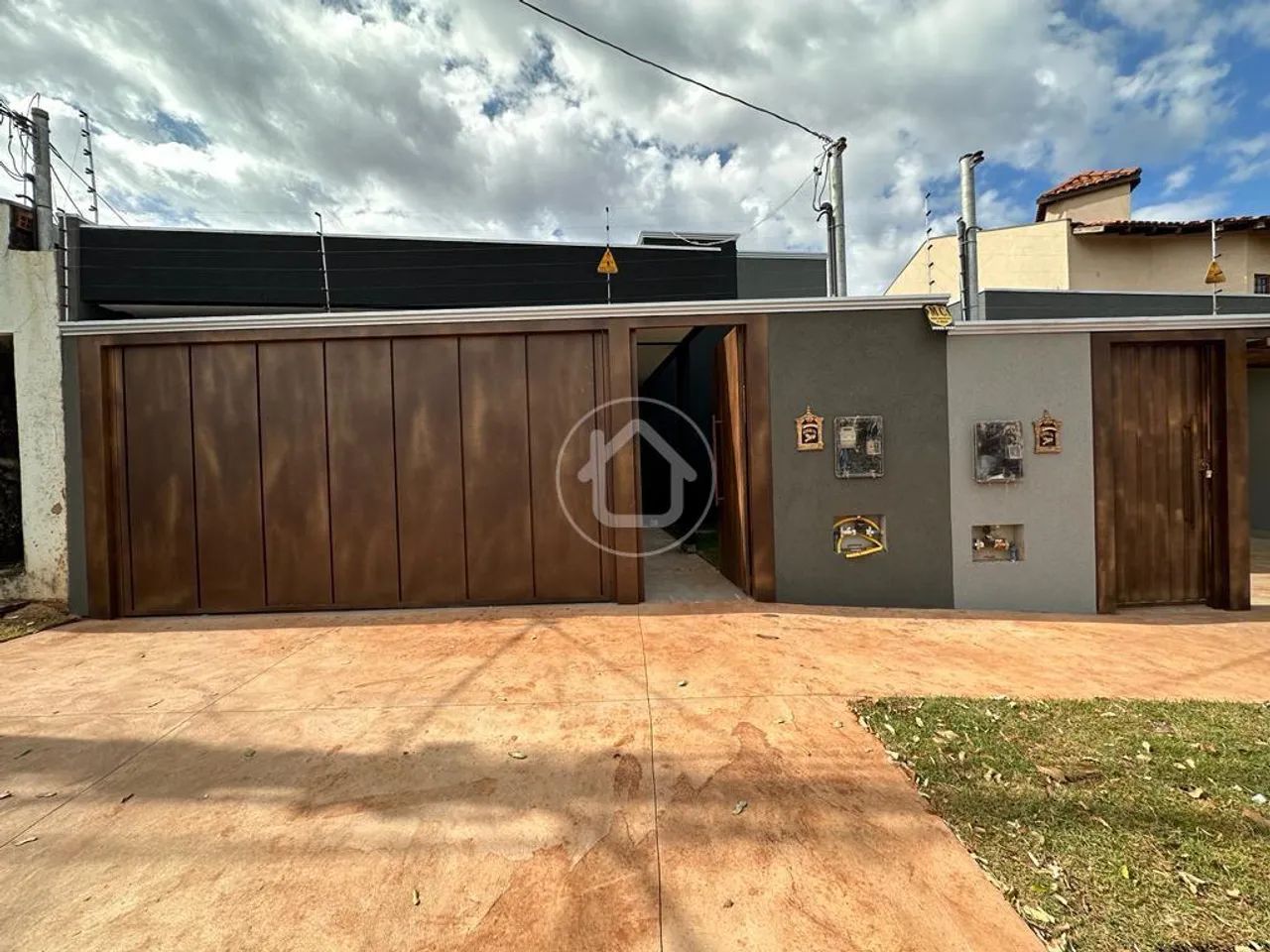 ACABAMENTOS CONCEITO ALTO PADRÃO