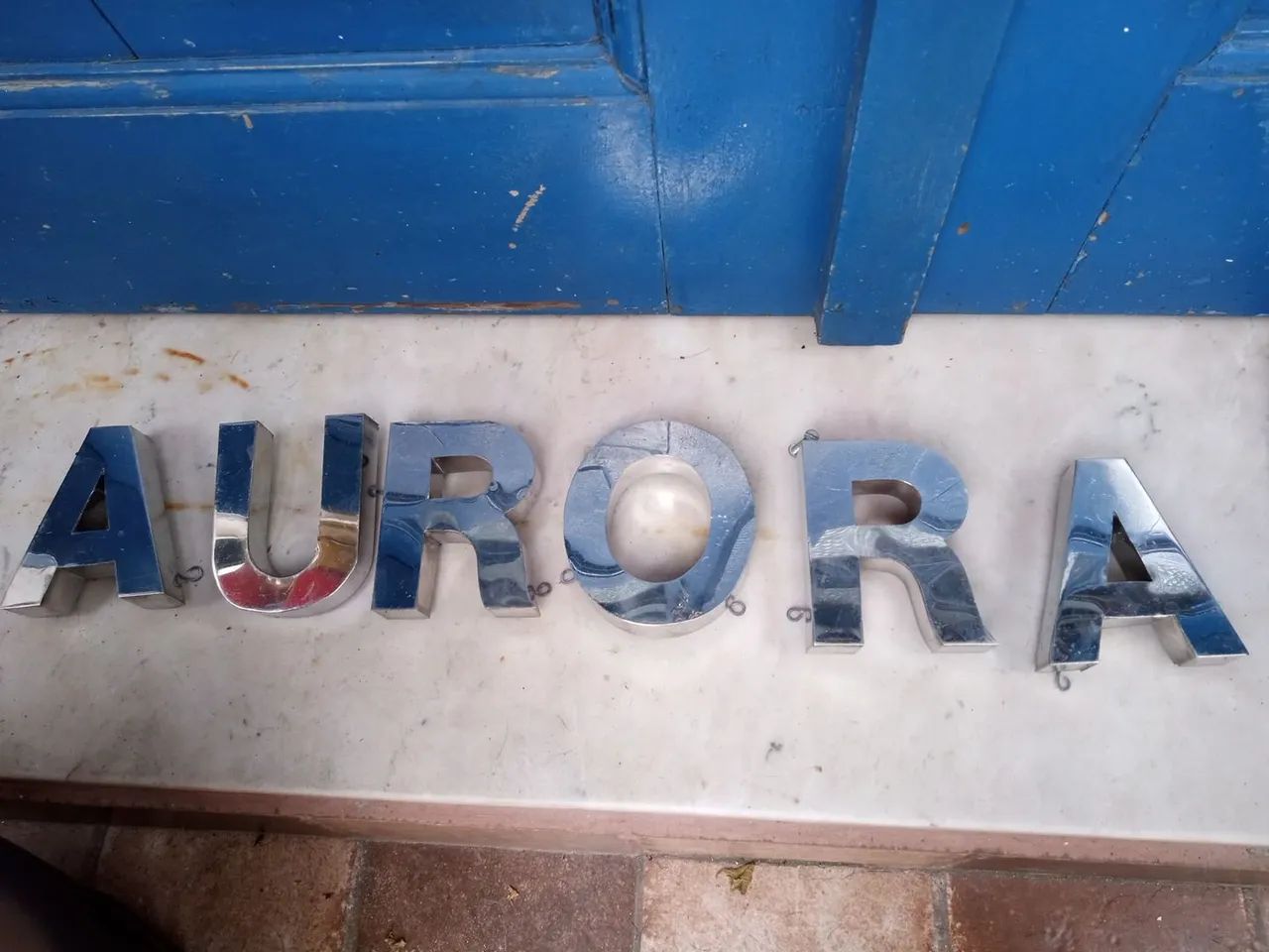 Letras inox usado 