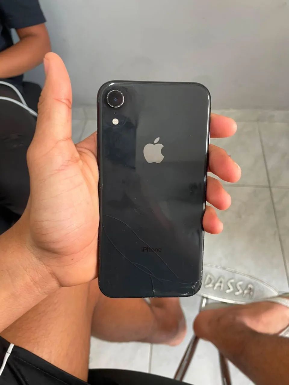 IPHONE XR 64GB SÓ VENDA!! - Foto 2