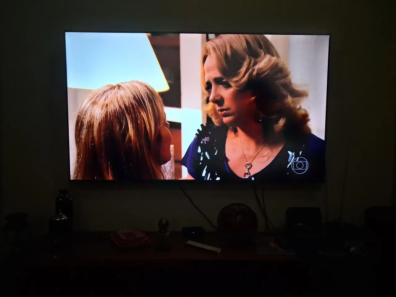 Vendo tv 75 polegadas - Foto 2