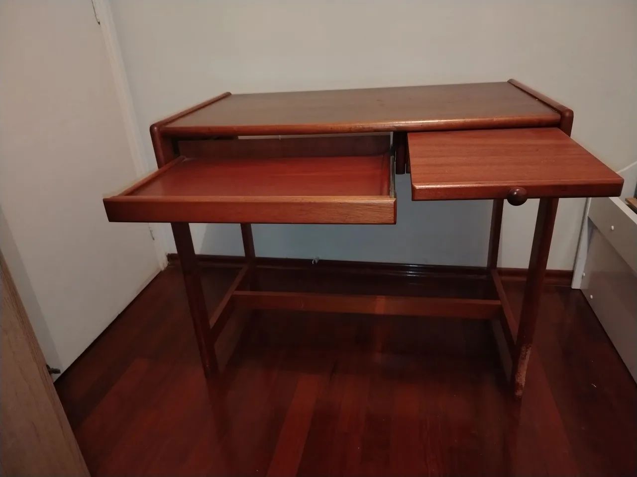 Escrivaninha  - Foto 3