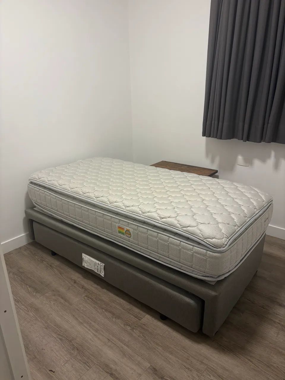 CAMA BOX COM AUXILIAR CONJUGADA COM MOLA + COLCHÃO PILLOW TOP DUPLO