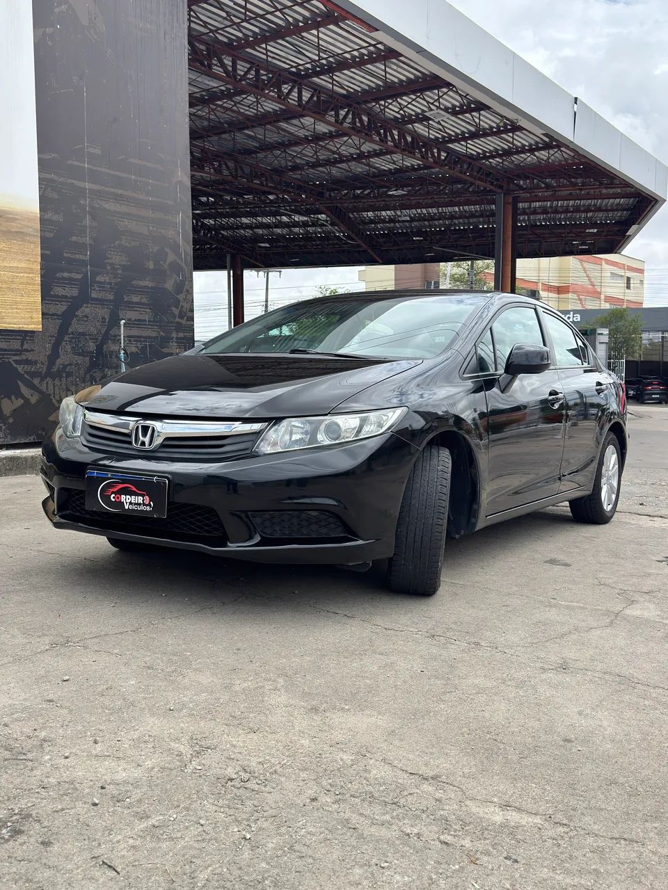 Honda Civic Sedan LXS 1.8/1.8 Flex 16V Aut. 4P 2014 - Foto 2