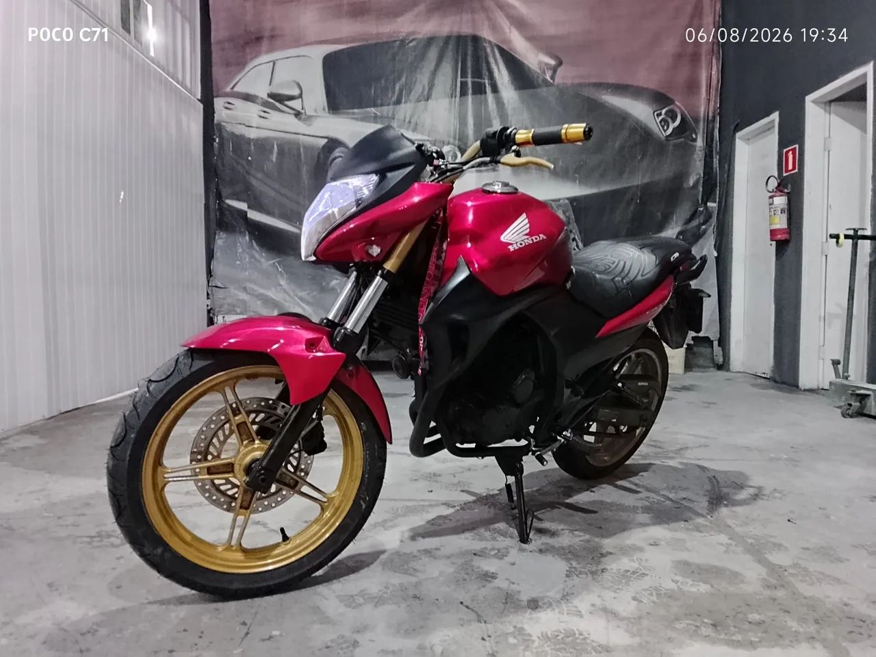 CB300R