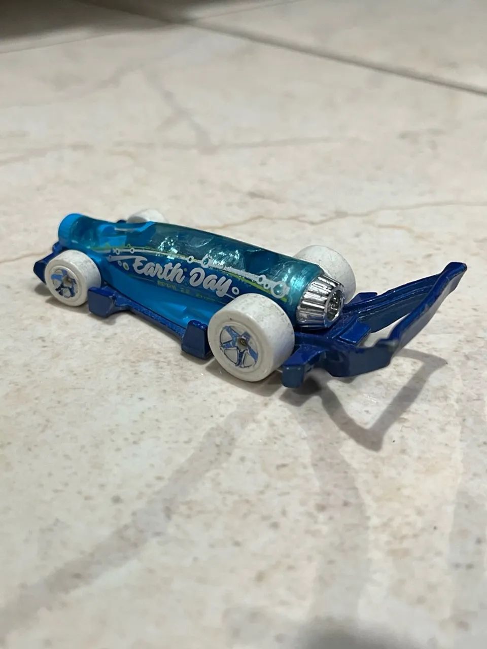 Hot Wheels Hydroplane Earth Day azul - Foto 2