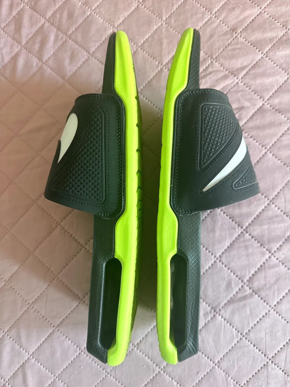 Sandália Nike Air Max - Foto 2