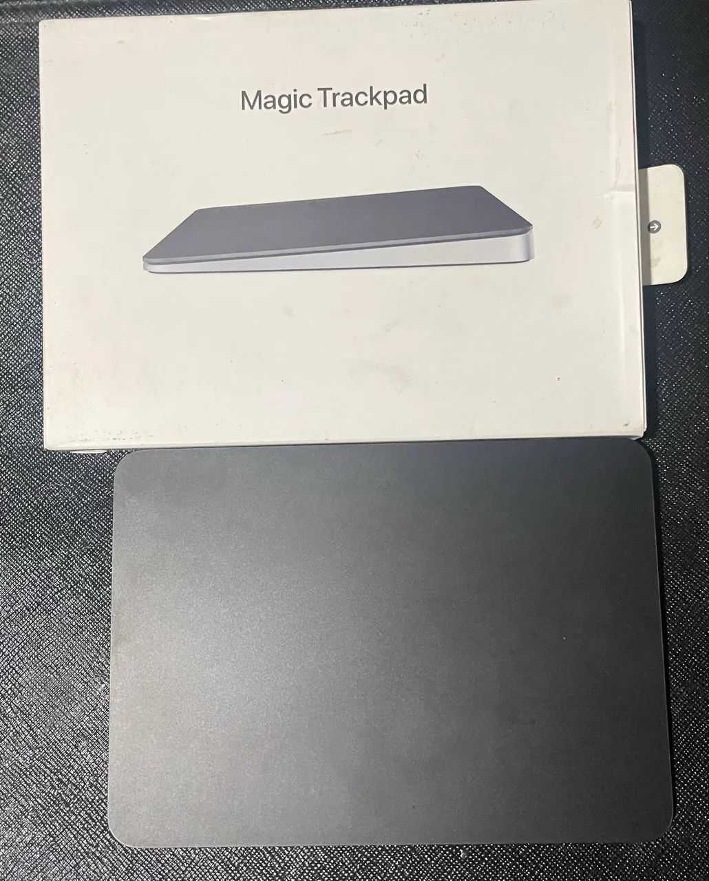Apple Magic Trackpad - Superfície Multi-touch - Wireless - USB-C - Preto - Foto 4