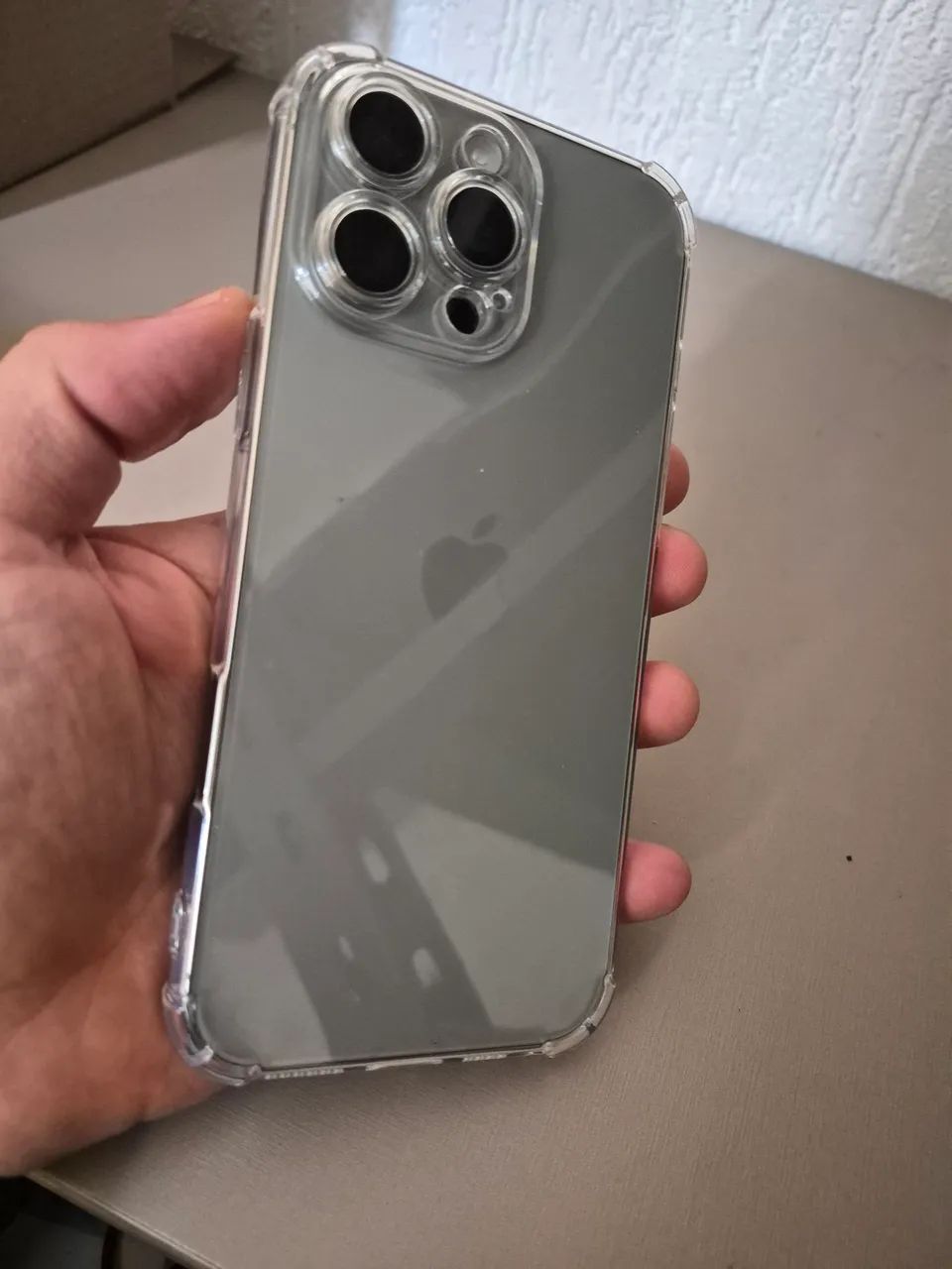 IPhone 16 pro max - Foto 2