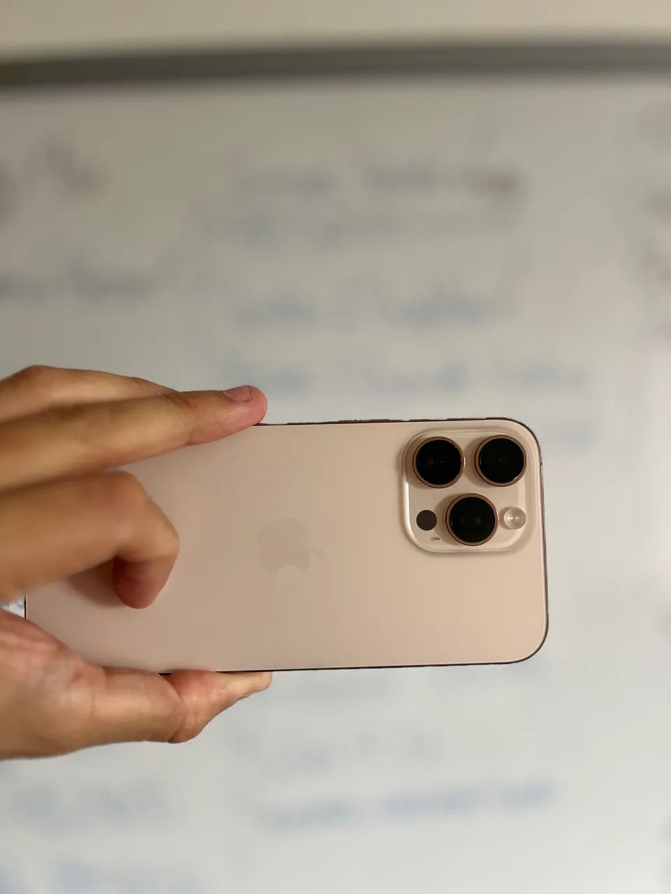 IPHONE 16 PRO MAX DESERT TITANIUM - Foto 2