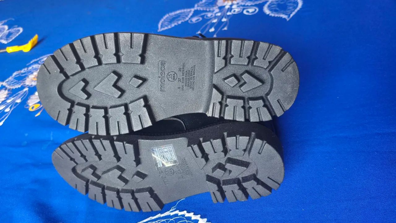 Bota feminina 