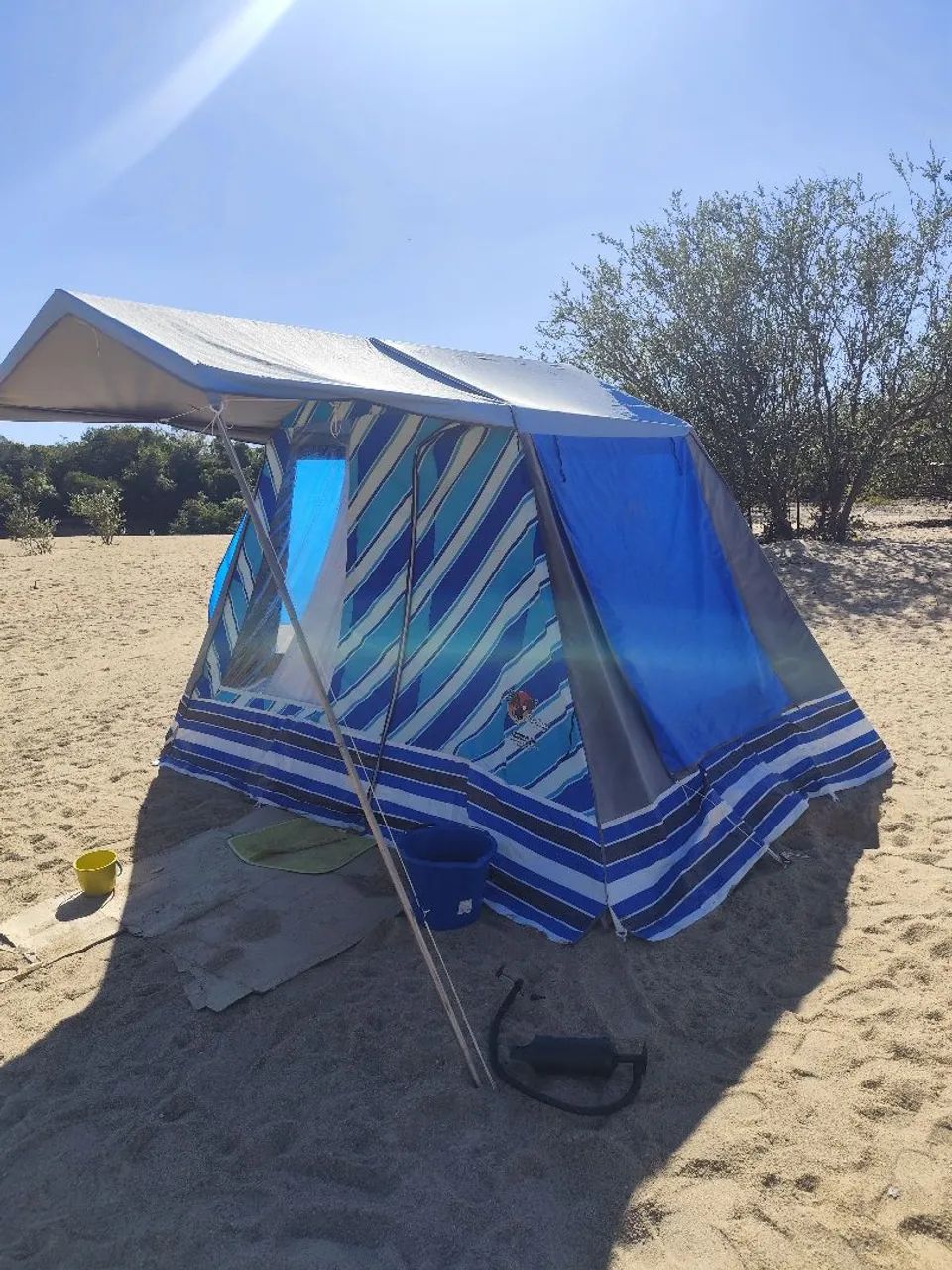 Barraca camping 5 pessoas com área 