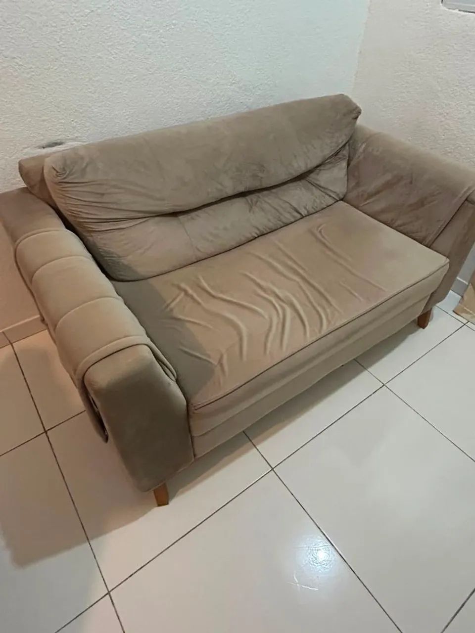 Sofá 2 lugares 