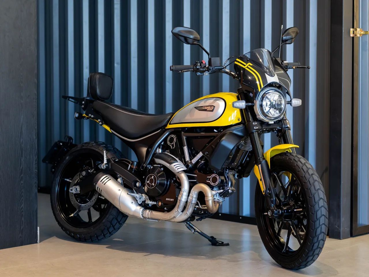 DUCATI SCRAMBLER ICON 2023 - Foto 2