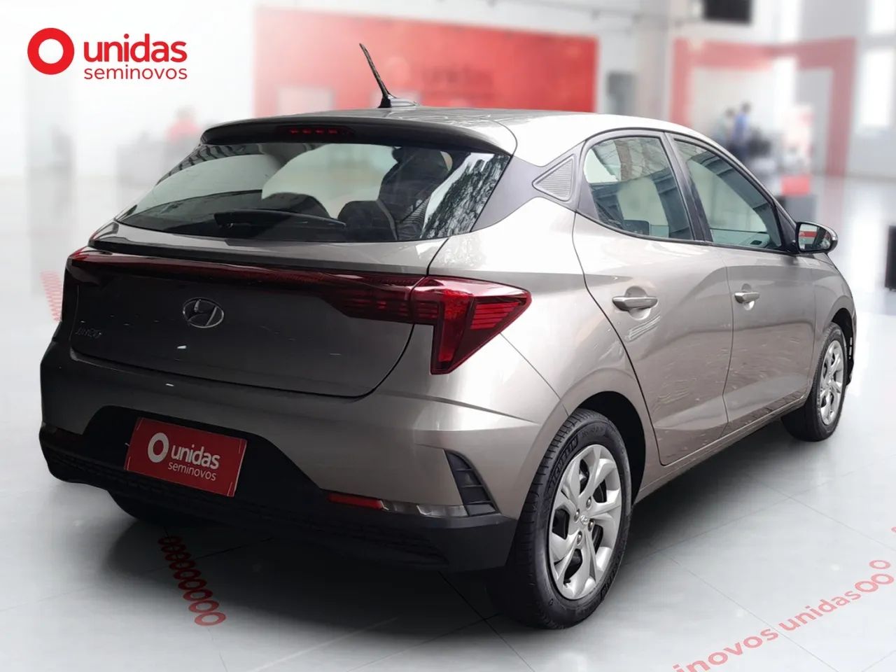 Hyundai HB20 Comfort Plus 1.0 Flex 12V Mec., foto 5 de 16