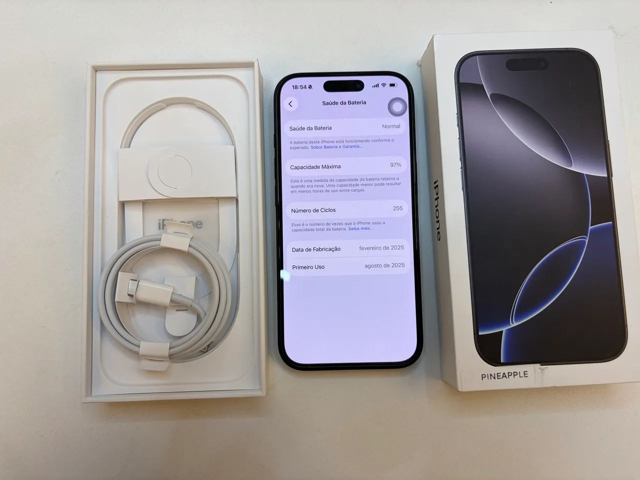 iPhone 16 Pro - (Bateria 97%) - PERFEITO ESTADO