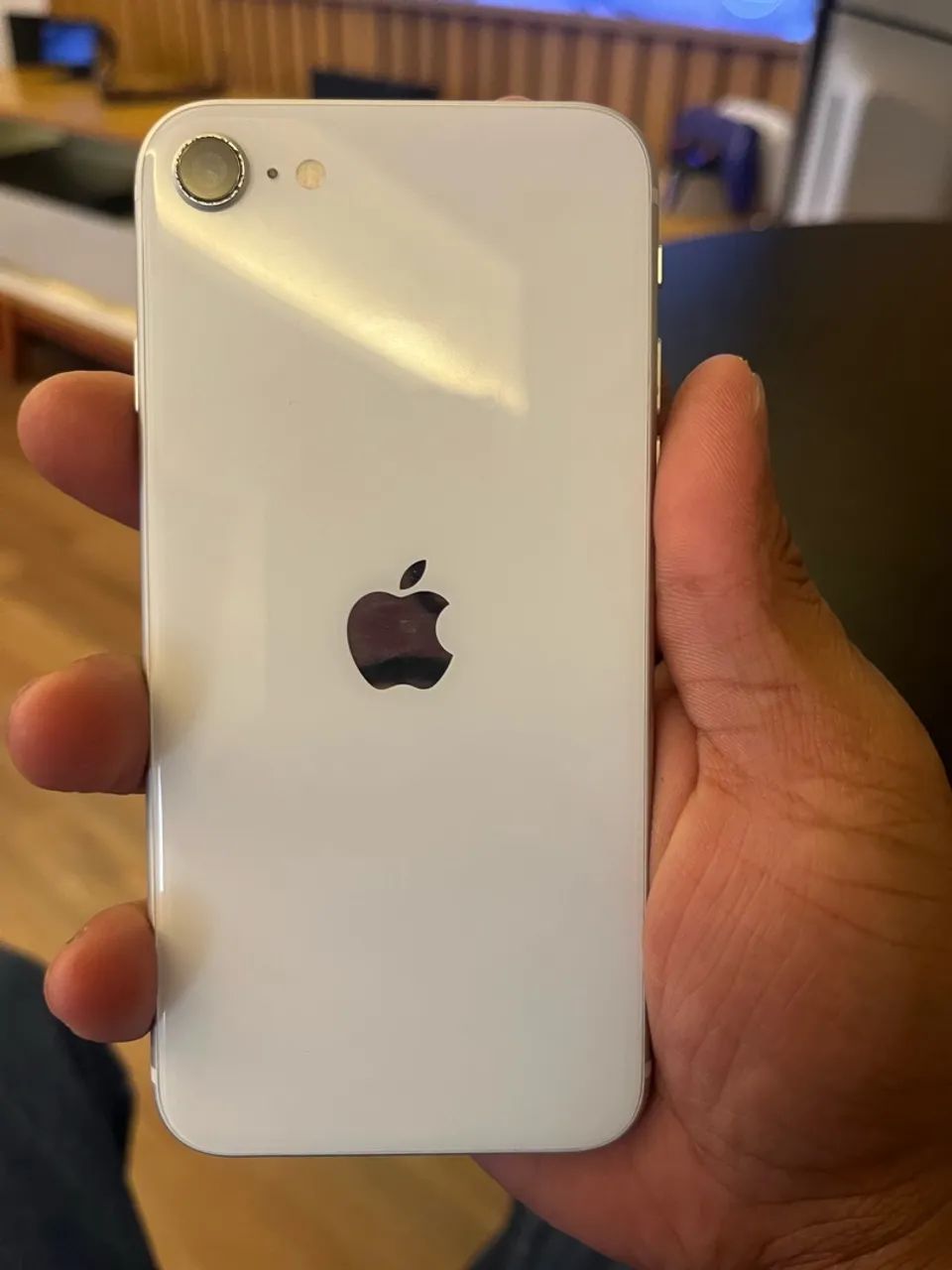 iPhone SE 2 Geração  - Foto 2