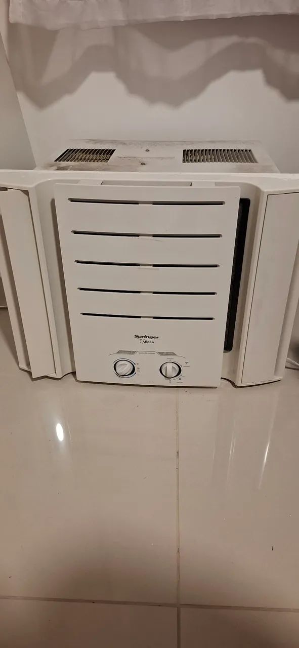 Ar condicionado de parede 7500 BTUs