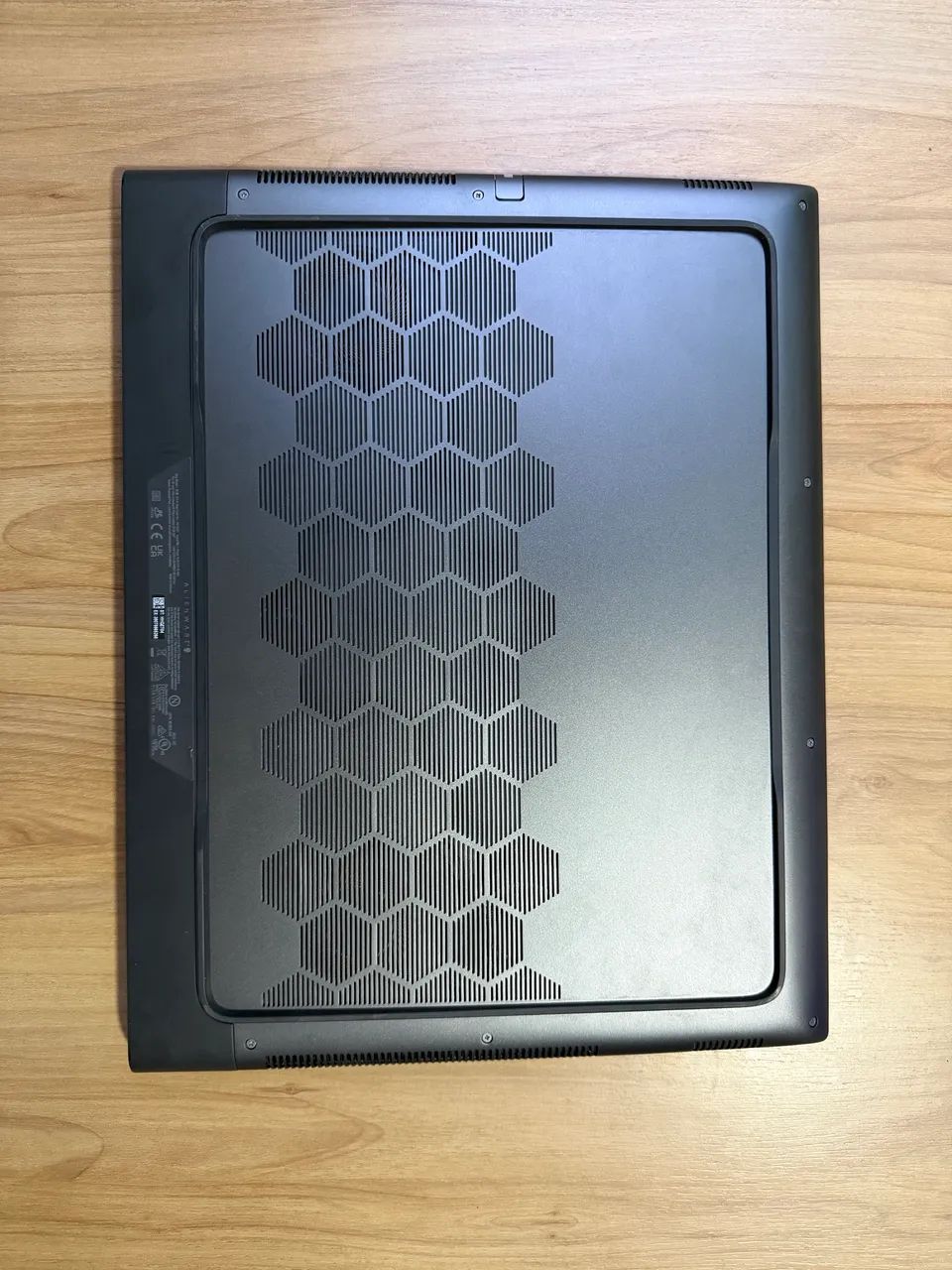 Notebook Gamer Dell Alienware R2 M18 RTX 4080 Intel i9 - Foto 5
