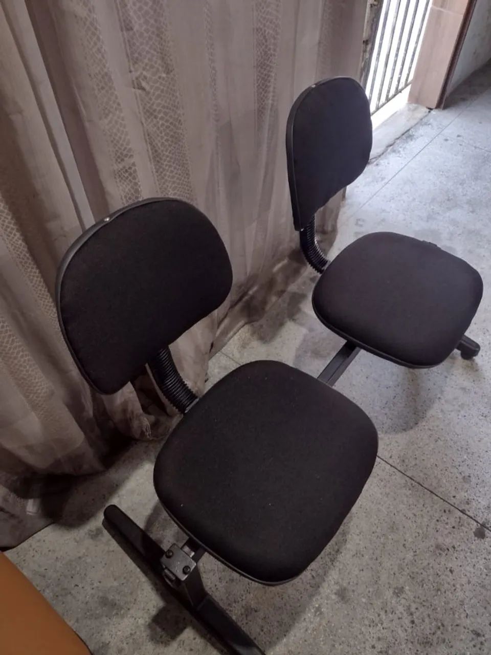 Cadeira de escritório  - Foto 3
