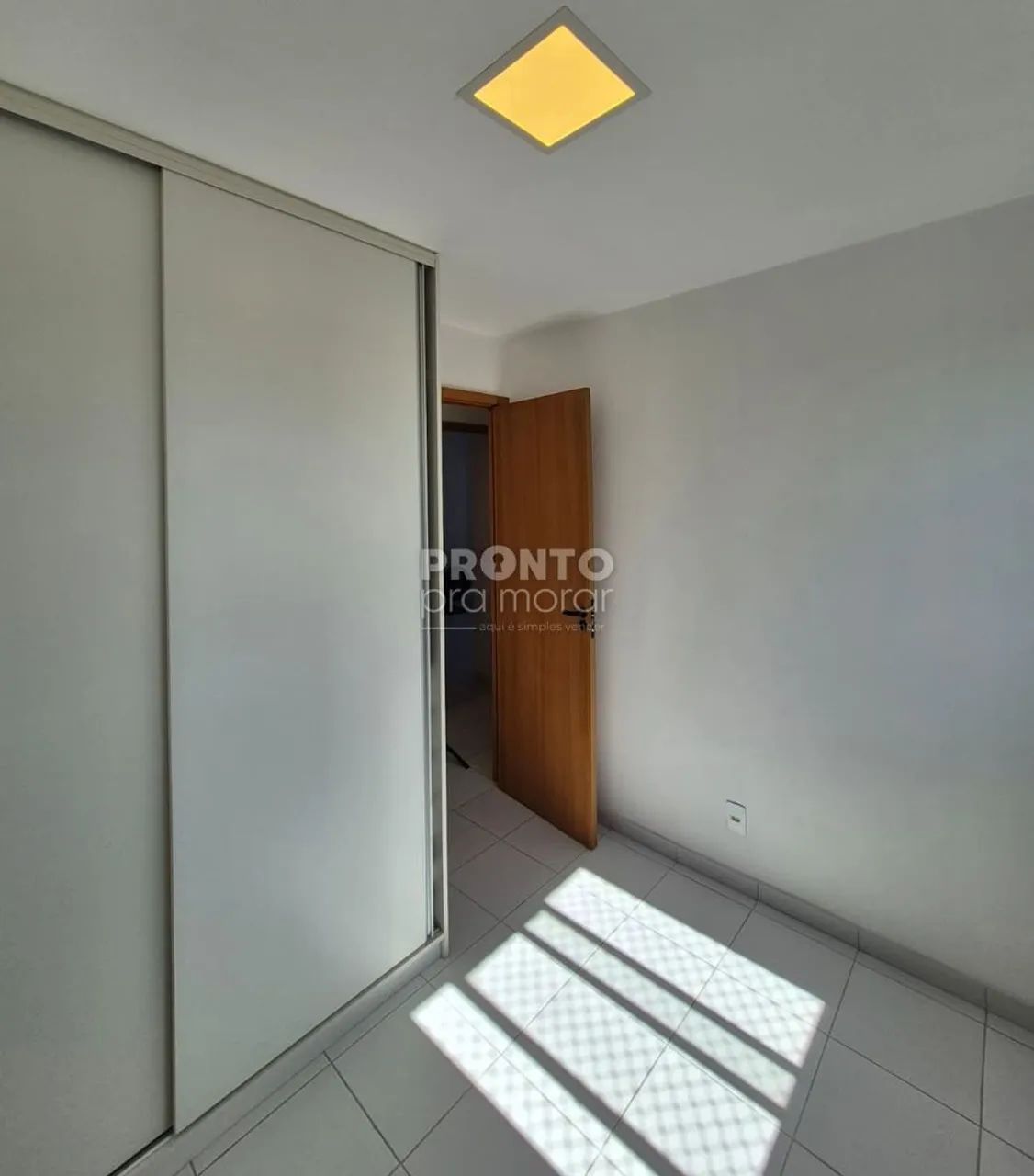 Apartamento com 3 quartos em Pina