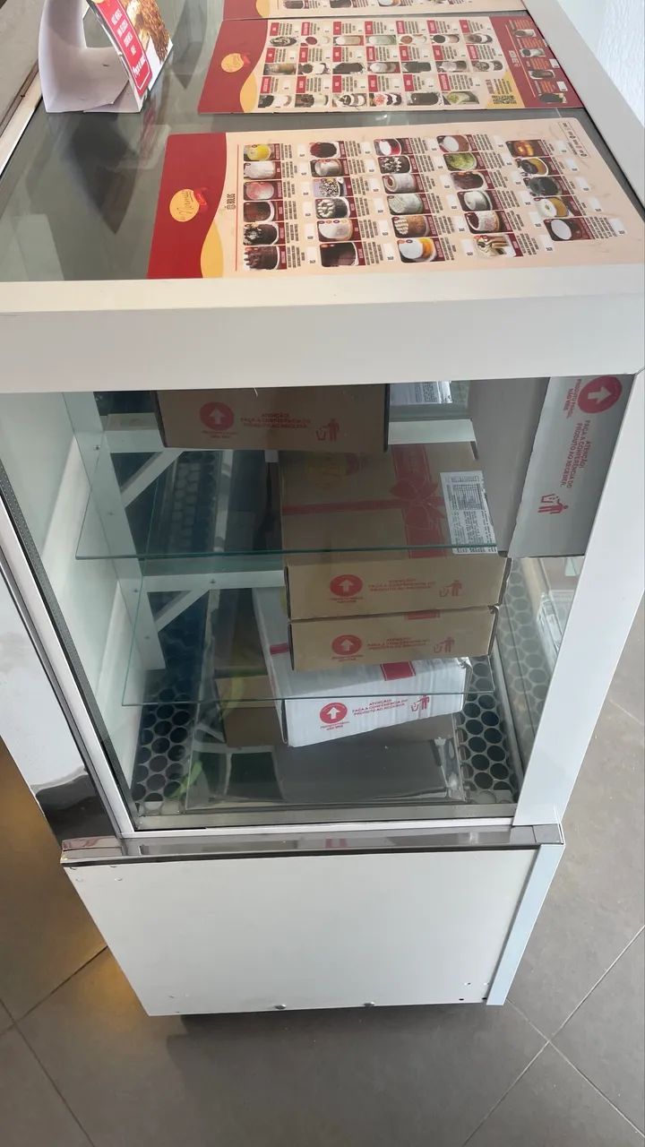 Balcão expositor refrigerado