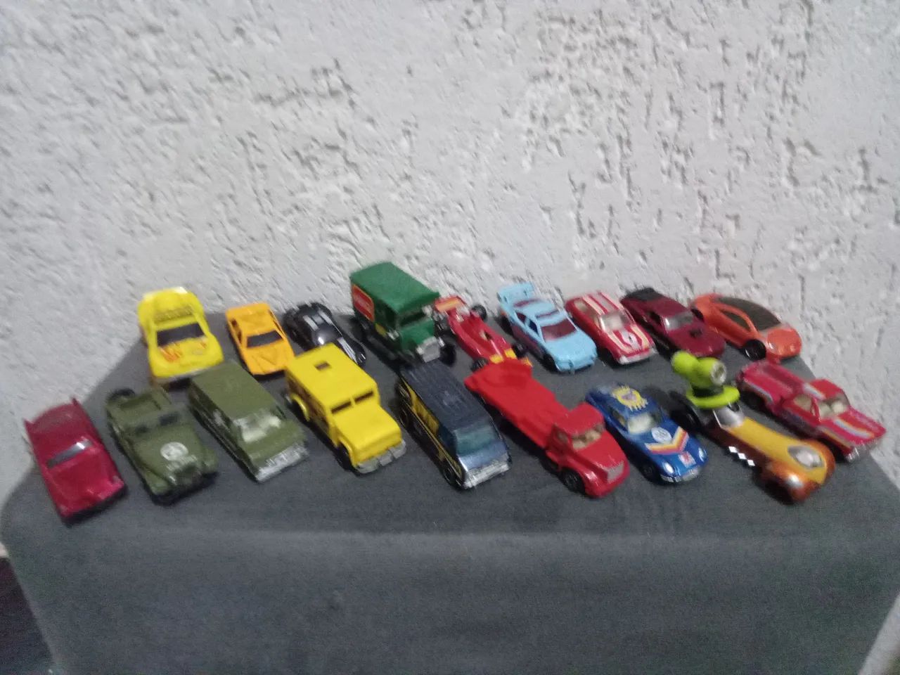 Miniaturas de ferro dos anos 80
