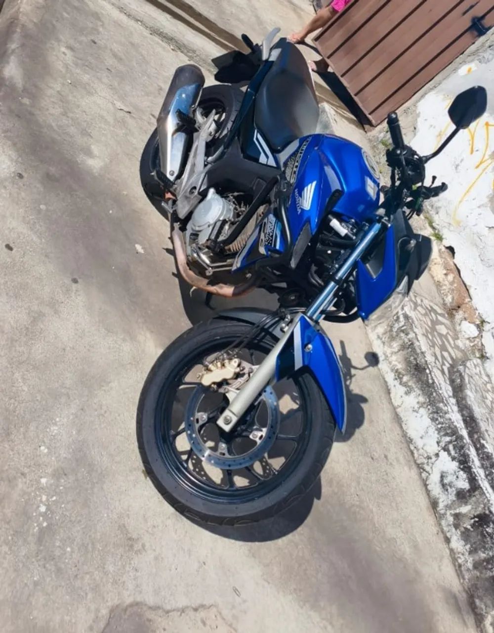 Honda CB 250F