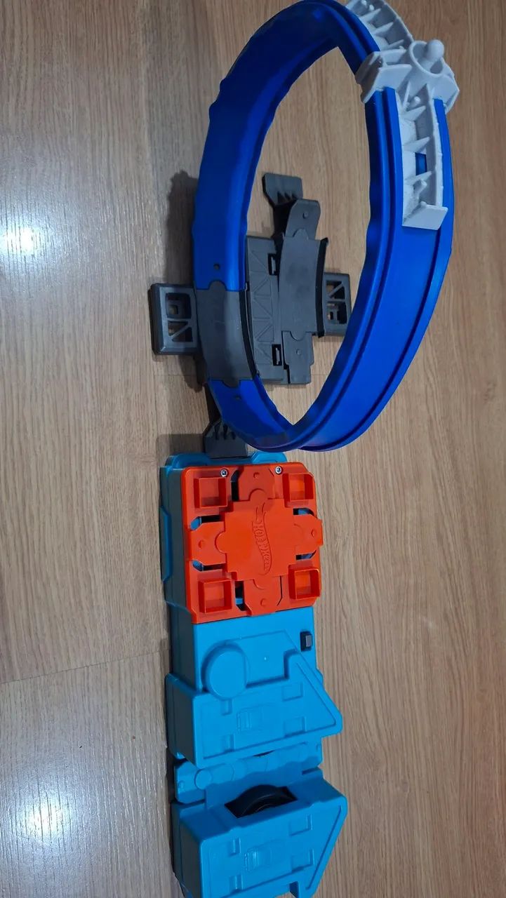 Pista hotwhells loop com lançador automático 