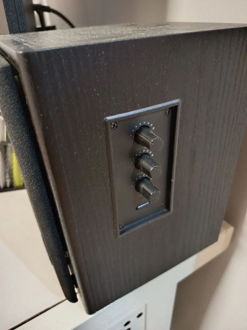 Monitor de Áudio Microlab B72 24w bivolt (par) - Foto 2