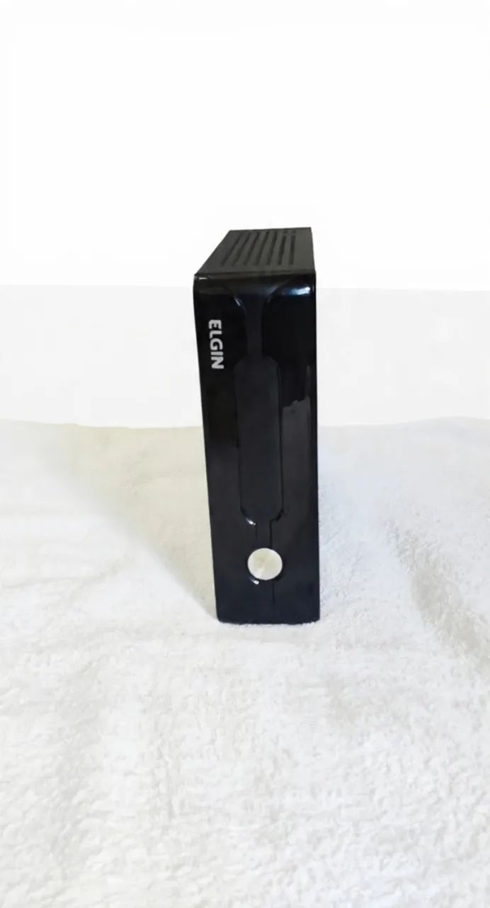 Gabinete Elgin para Trabalho Simples