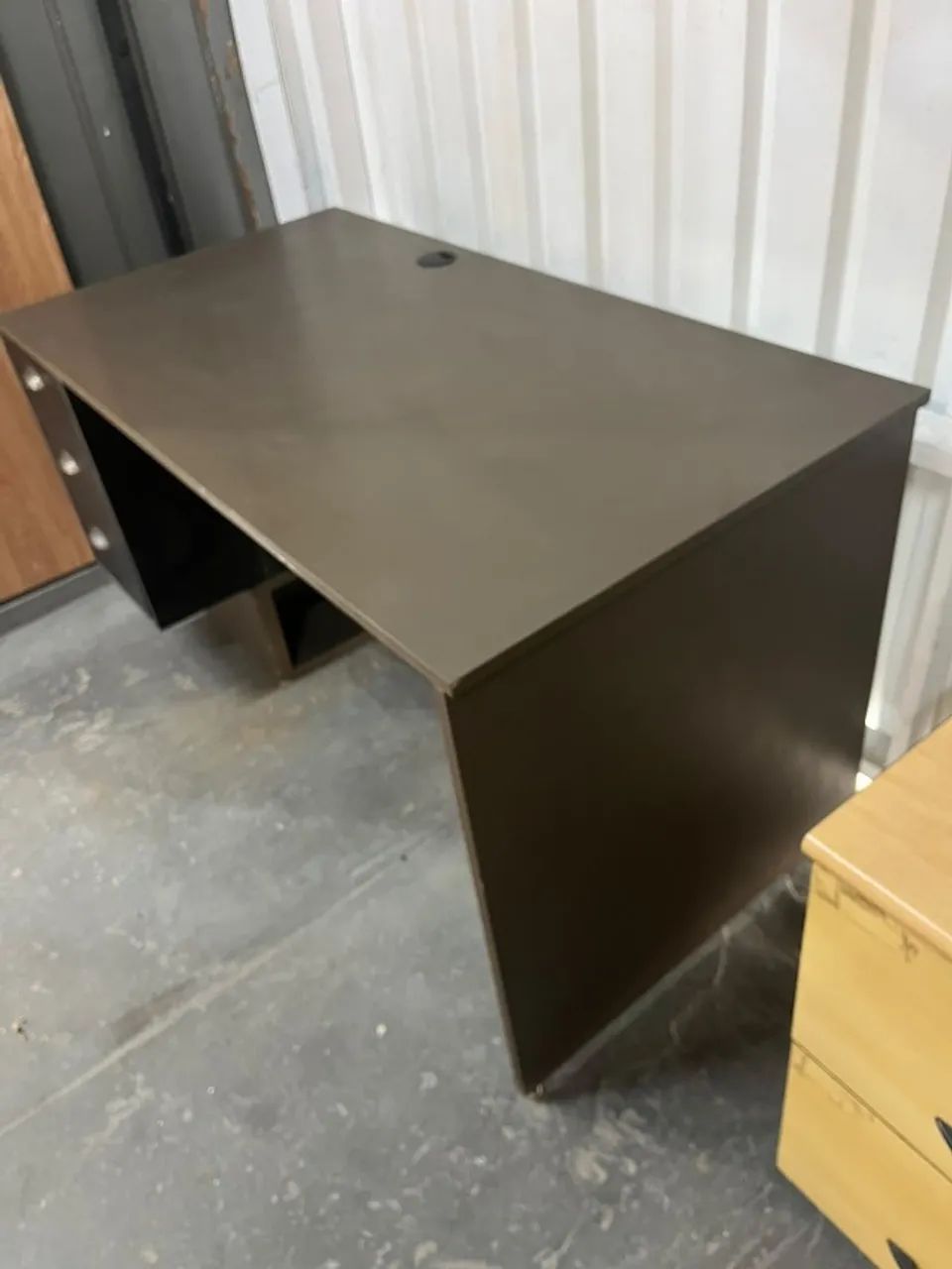 MESA PARA ESCITÓRIO EM MDF 