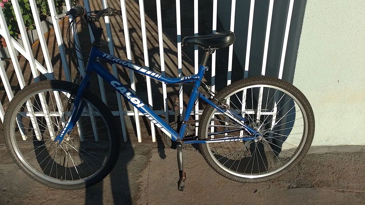 Bicicleta aro 26 Caloi 