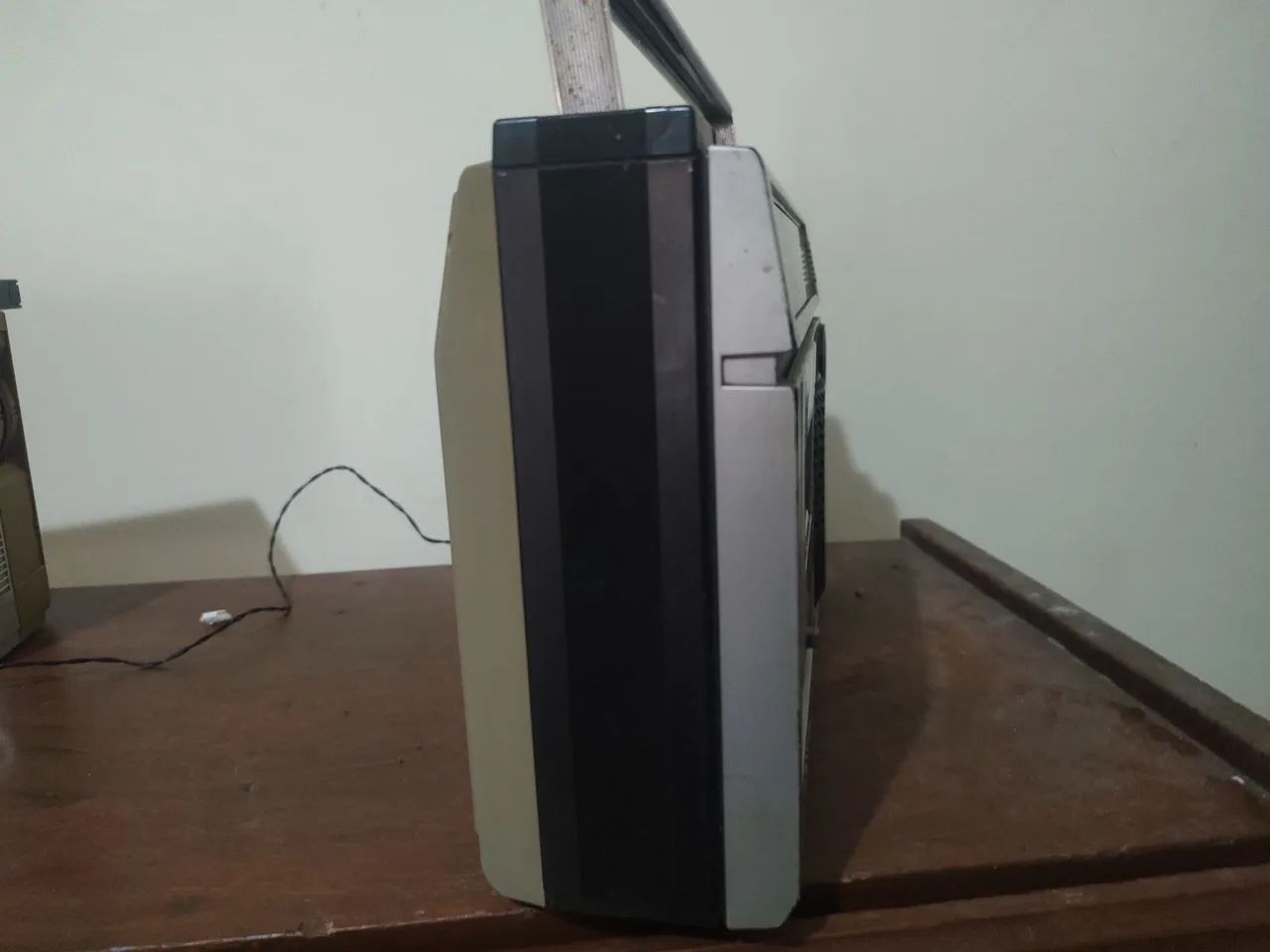 Rádio Sanyo M2429F - Foto 2