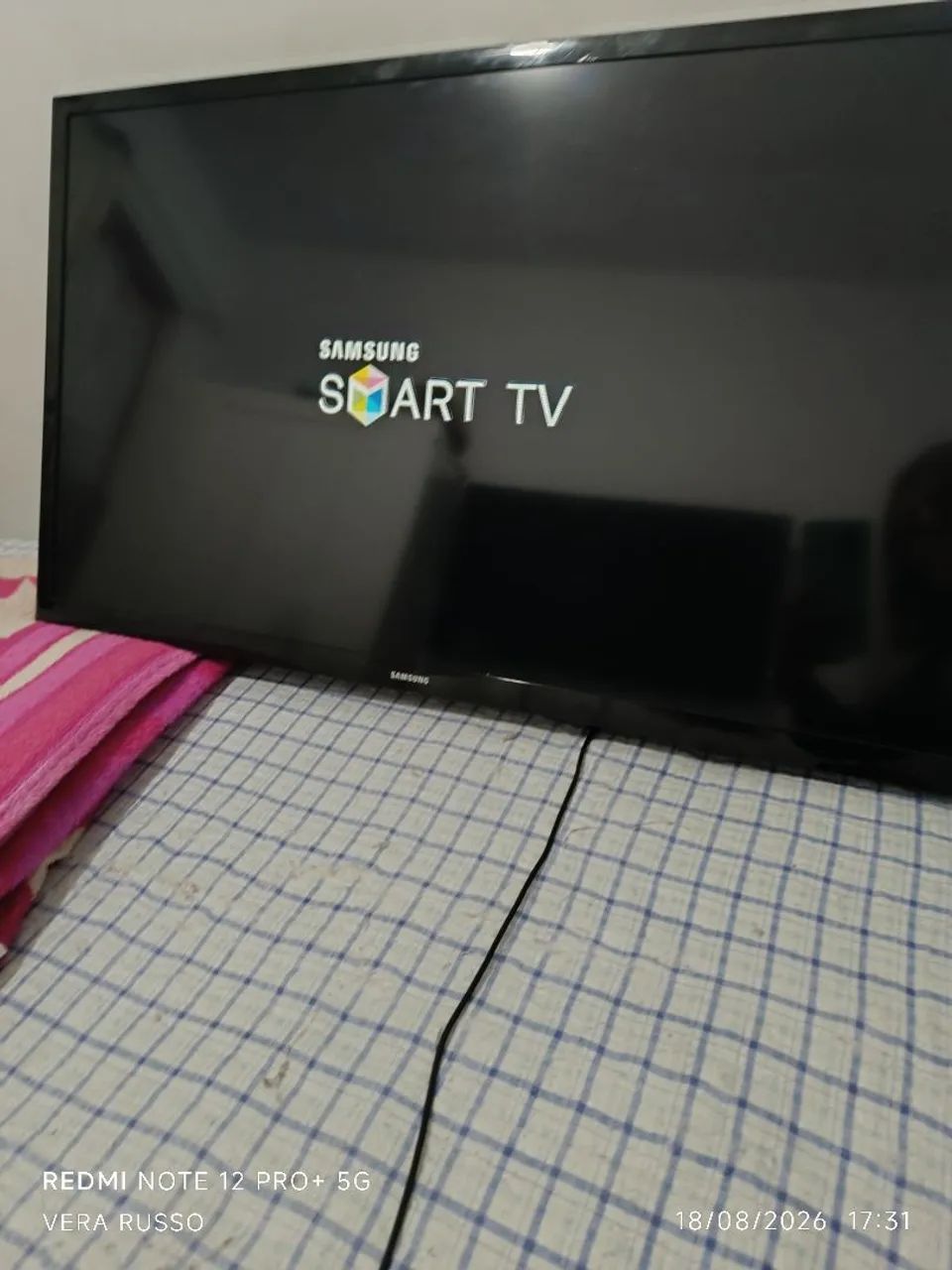 Tv Samsung Smart 32 com controle  - Foto 3