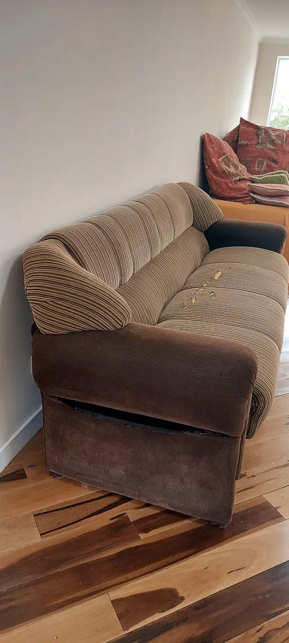 Sofá 3 lugares, Excelente qualidade.de - Foto 4