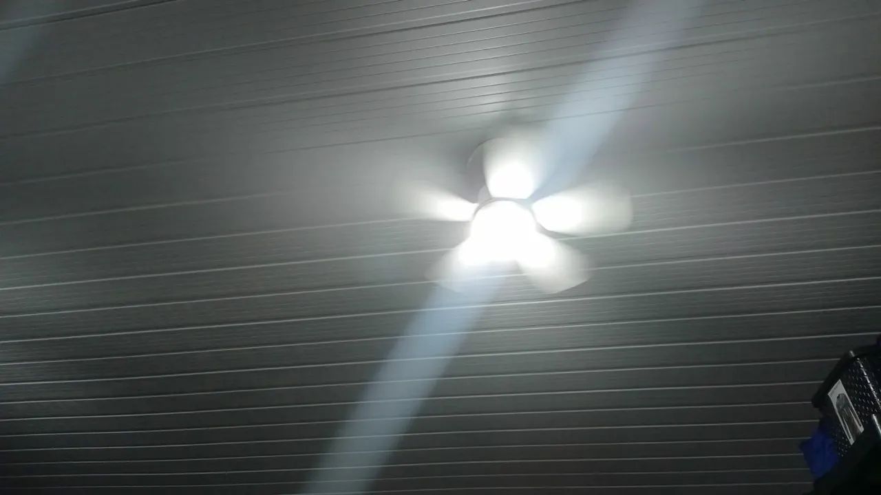Ventilador com led - Foto 2