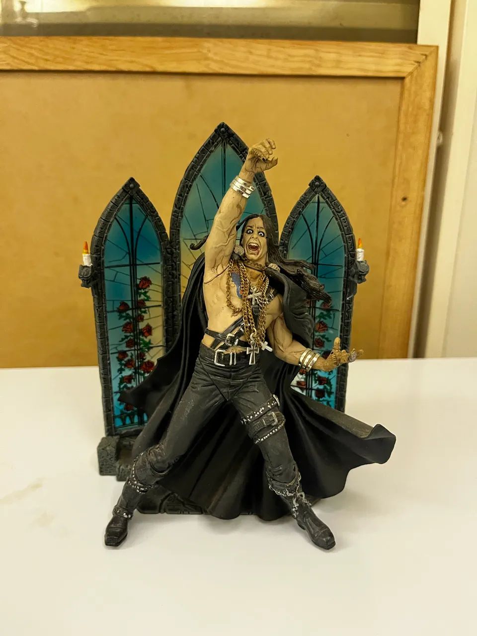 Boneco Ozzy Osbourne Mcfarlane 1999 Com Vitral Raro