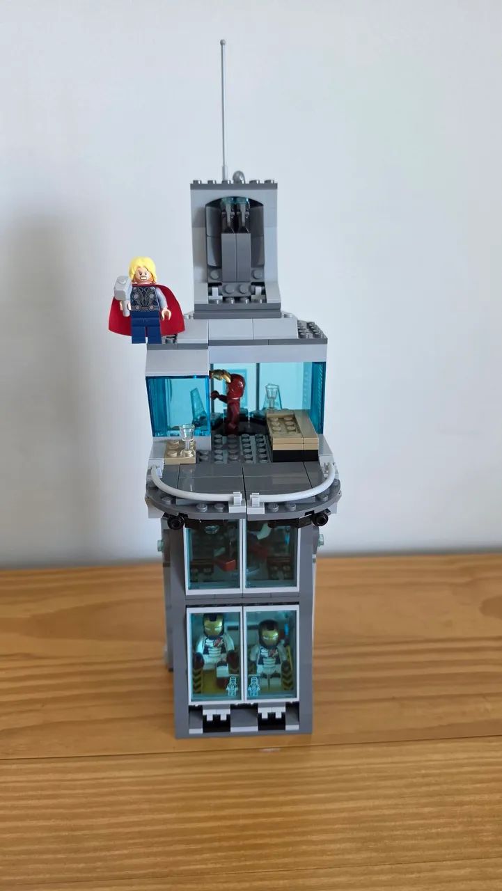 LEGO 76038 - SUPER HEROES - ATAQUE A TORRE DOS VINGADORES - Foto 2