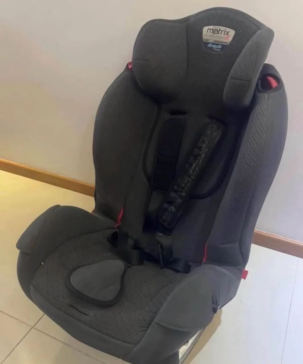 Vendo Cadeirinha MATRIX EVOLUTION até 25kg - Foto 3
