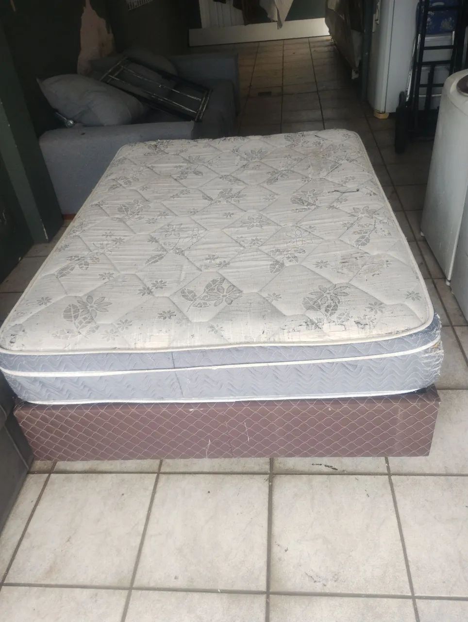 Cama box 