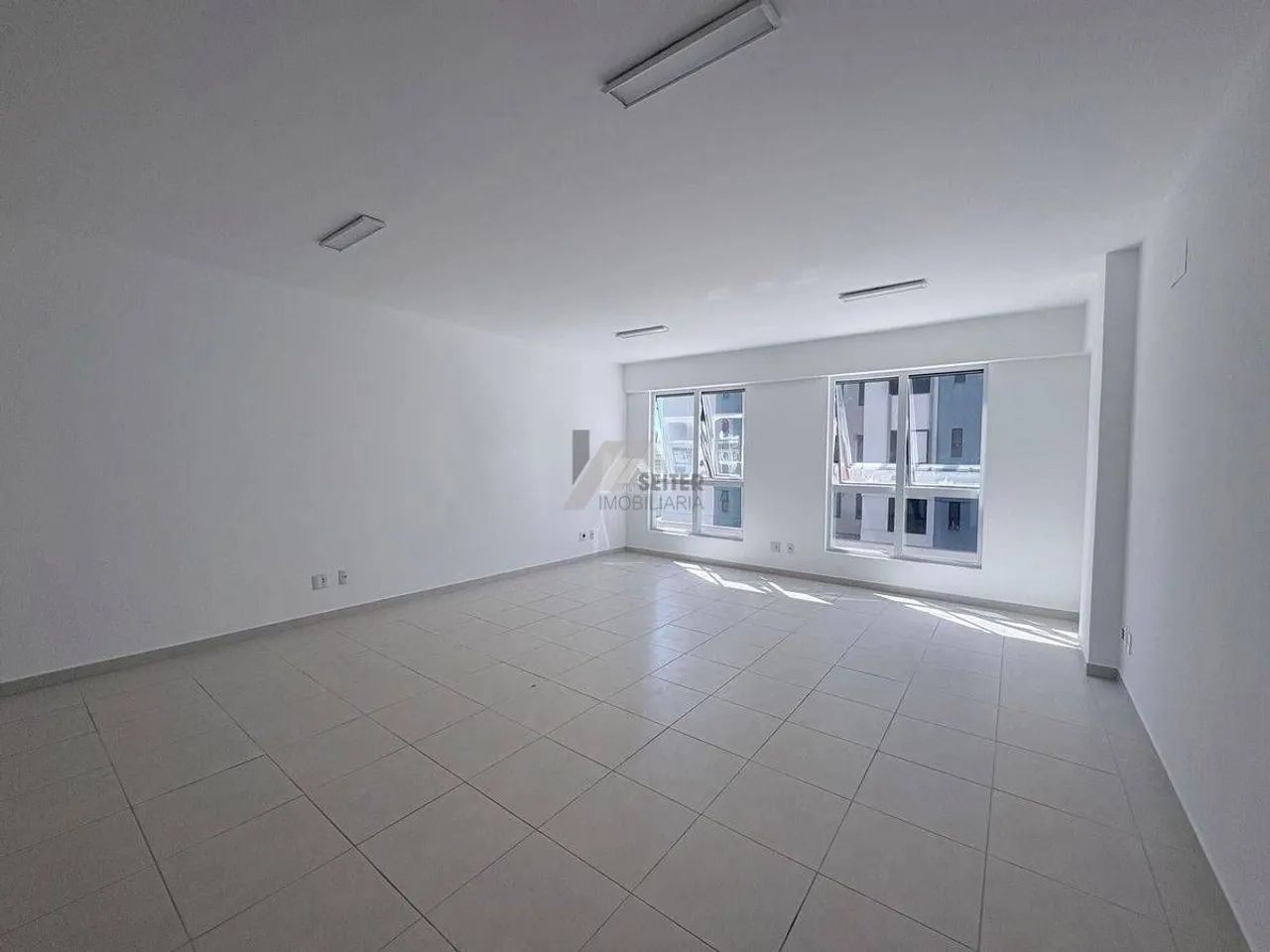 Aluga sala comercial Florianopolis Itacorubi com 42 m2 de área - Foto 5