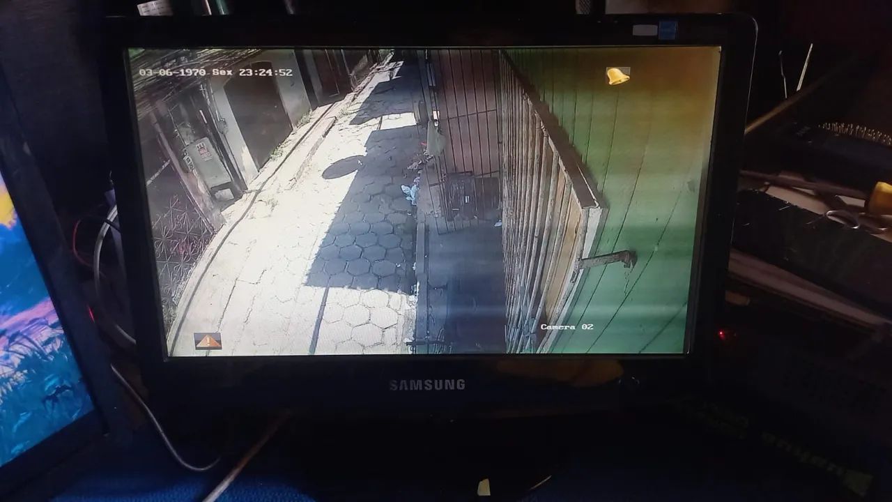 Monitor 15 PL Samsung só 40 reais 
