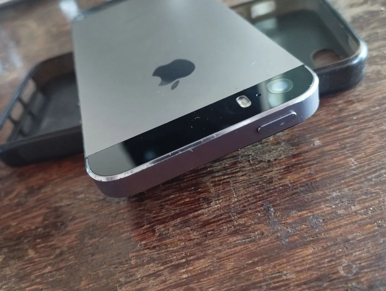 iPhone 5s A1457 Preto Funcionando + Capa e Bateria Extra - Foto 3