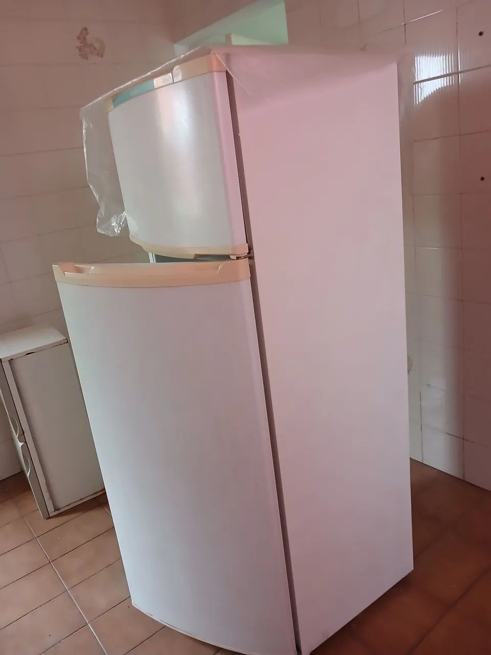 Geladeira consulta a retirar