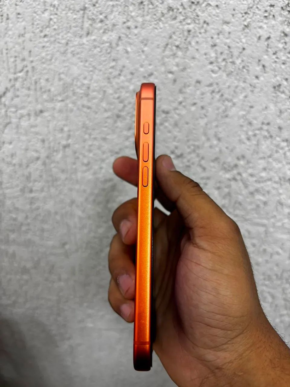 Iphone 17 semi-novo - Foto 2